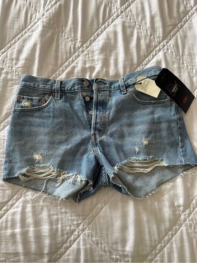Distressed Light Levi’s Blue Denim Women's Shorts